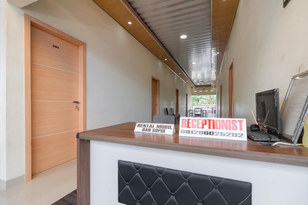 Reddoorz Syariah Near Minangkabau International Aiport Hotel Padang  Exterior photo