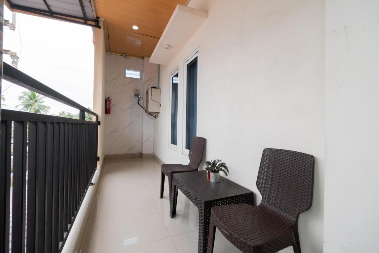 Reddoorz Syariah Near Minangkabau International Aiport Hotel Padang  Exterior photo